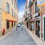 Lisbon City Stay @ Largo do Carmo