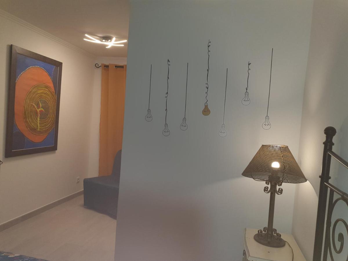 Hostal Terminal 4 *