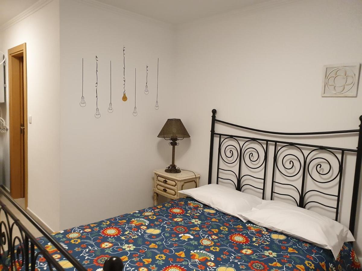 Terminal 4 Hostal *