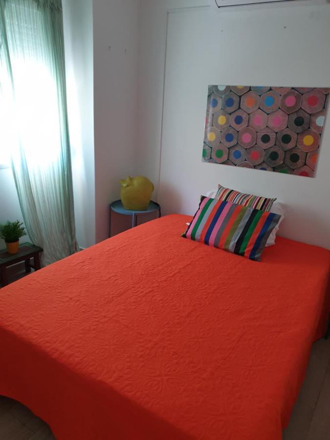 Hostal Terminal 4 *