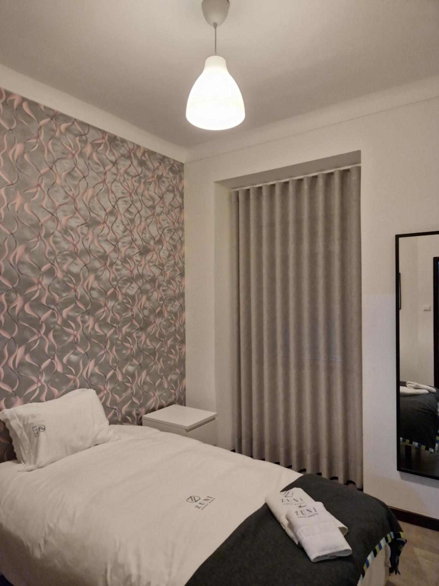 Zuni Guest house 3*