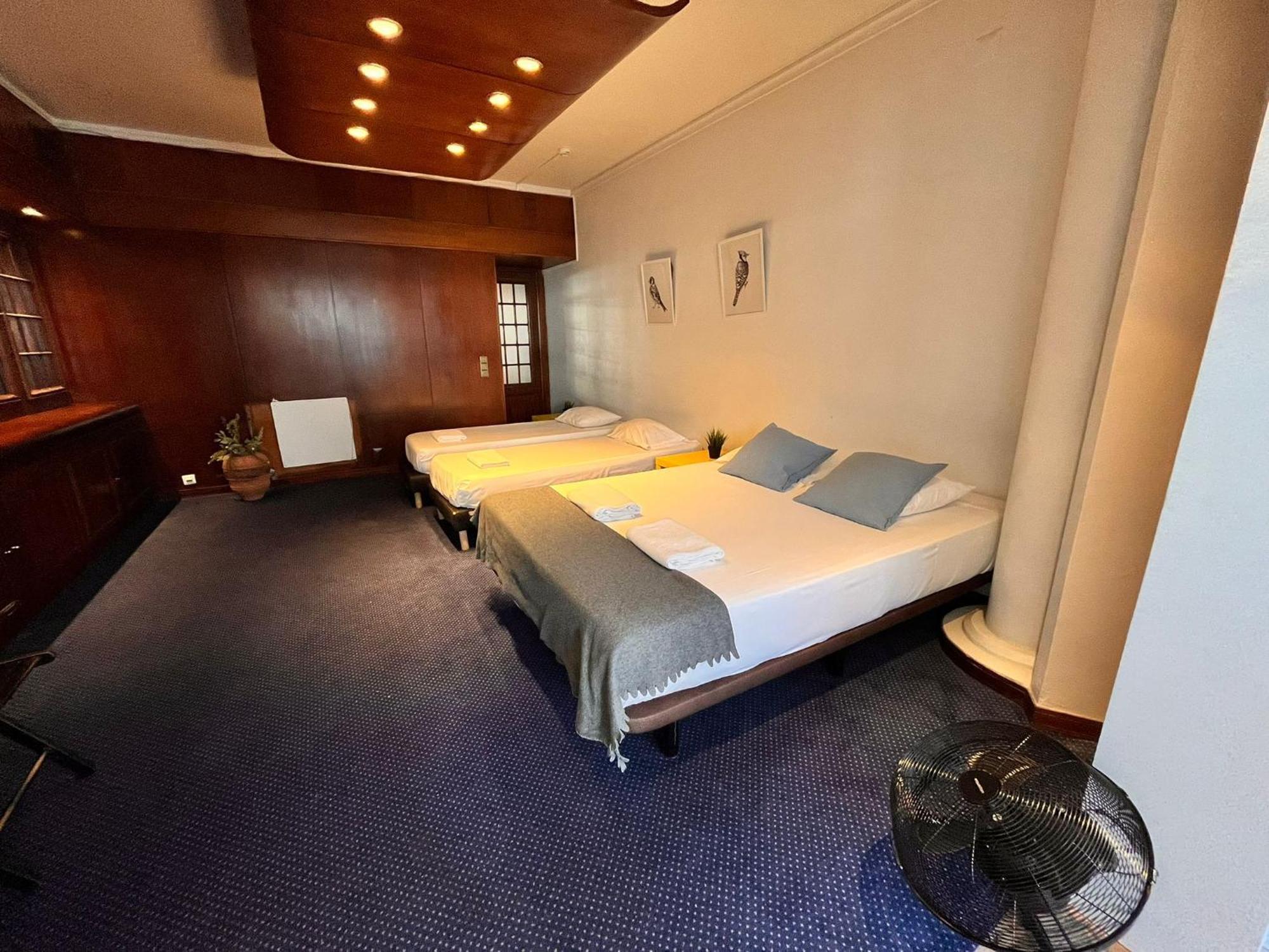 Hostal Castilho 63 &