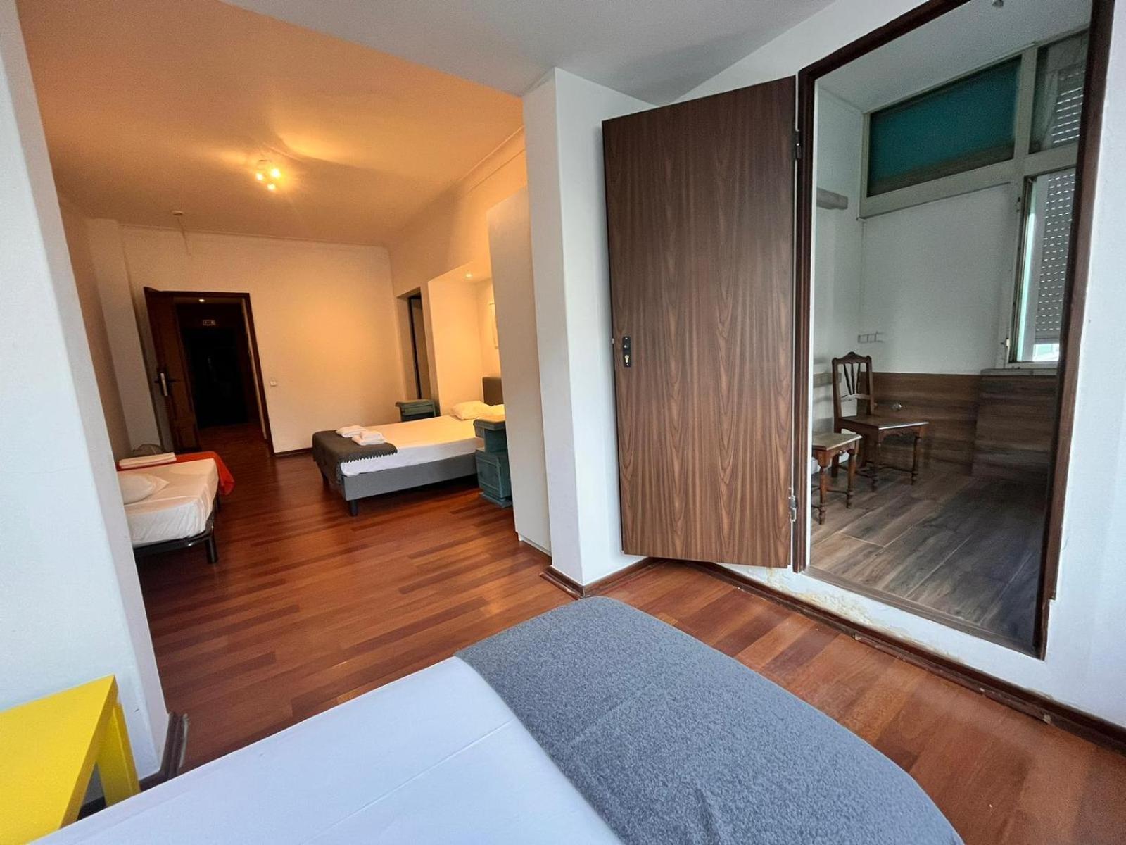Hostal Castilho 63 &