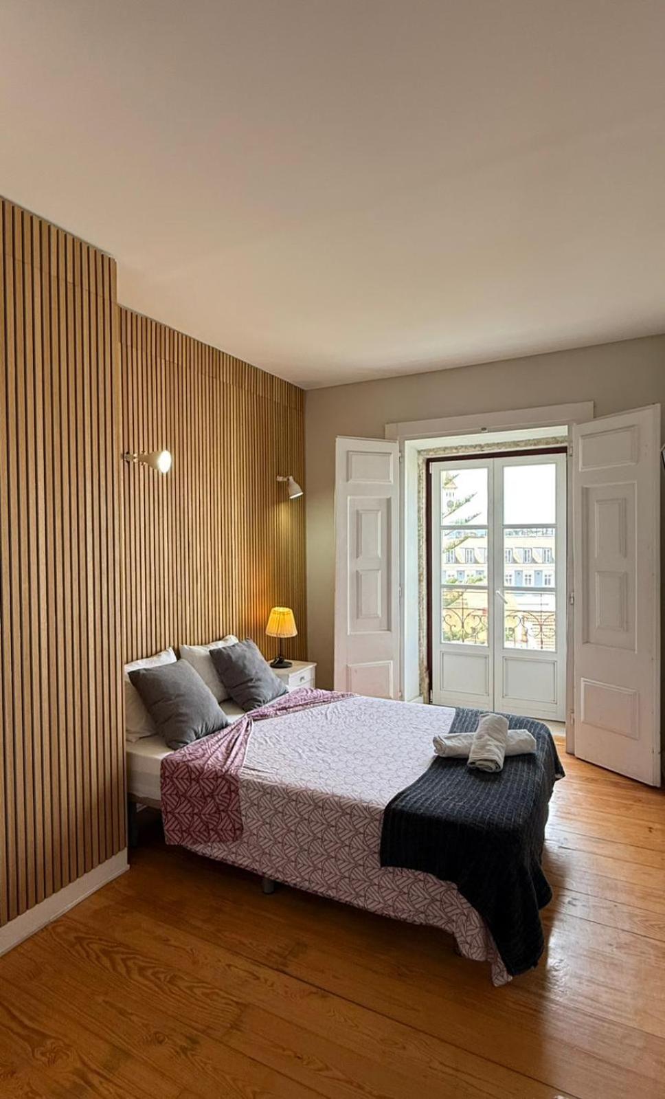 Frank's House & Happy Downtown Apartamento