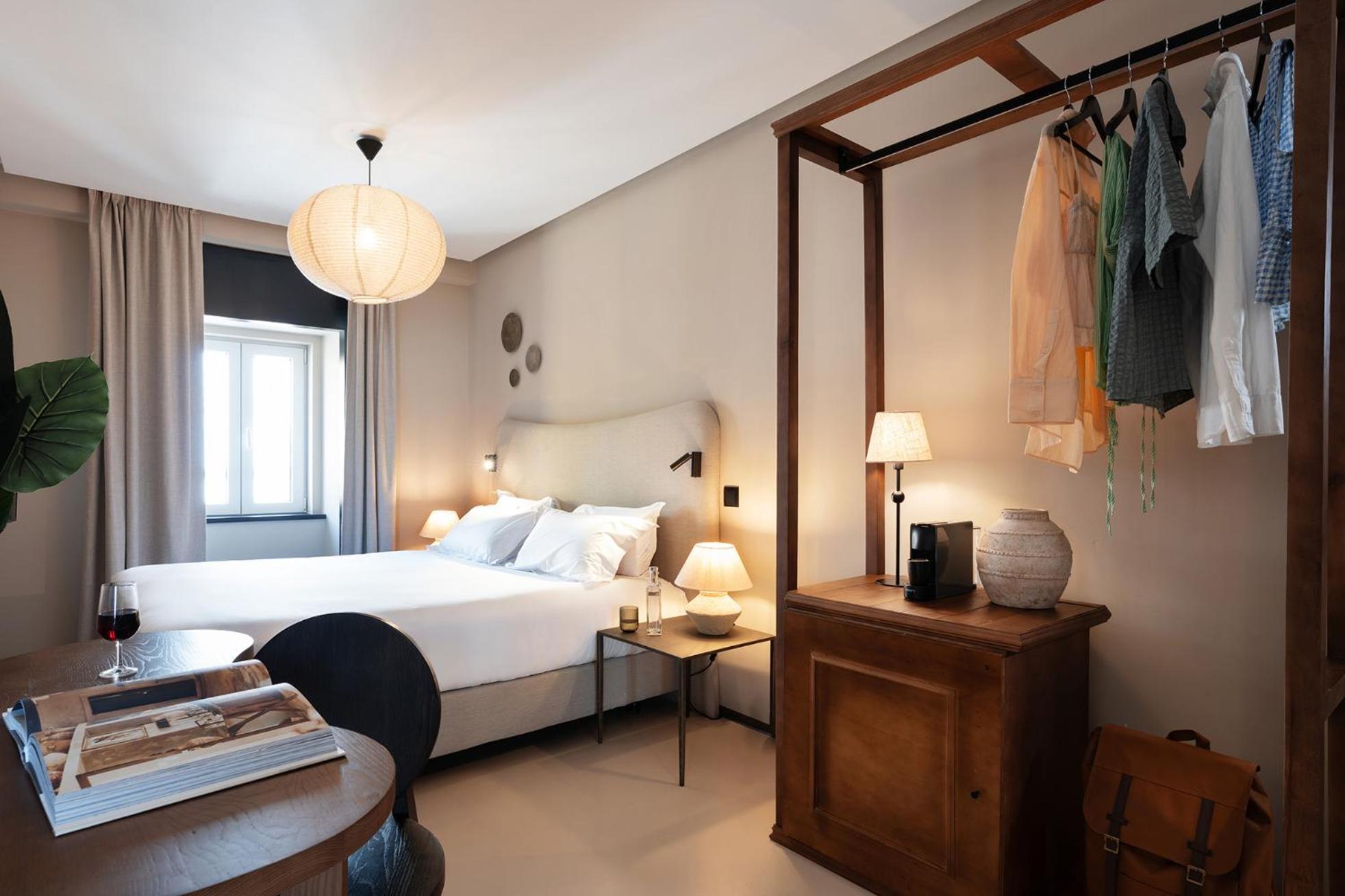 Casa Teva Boutique By Chic&basic Hotel 4*