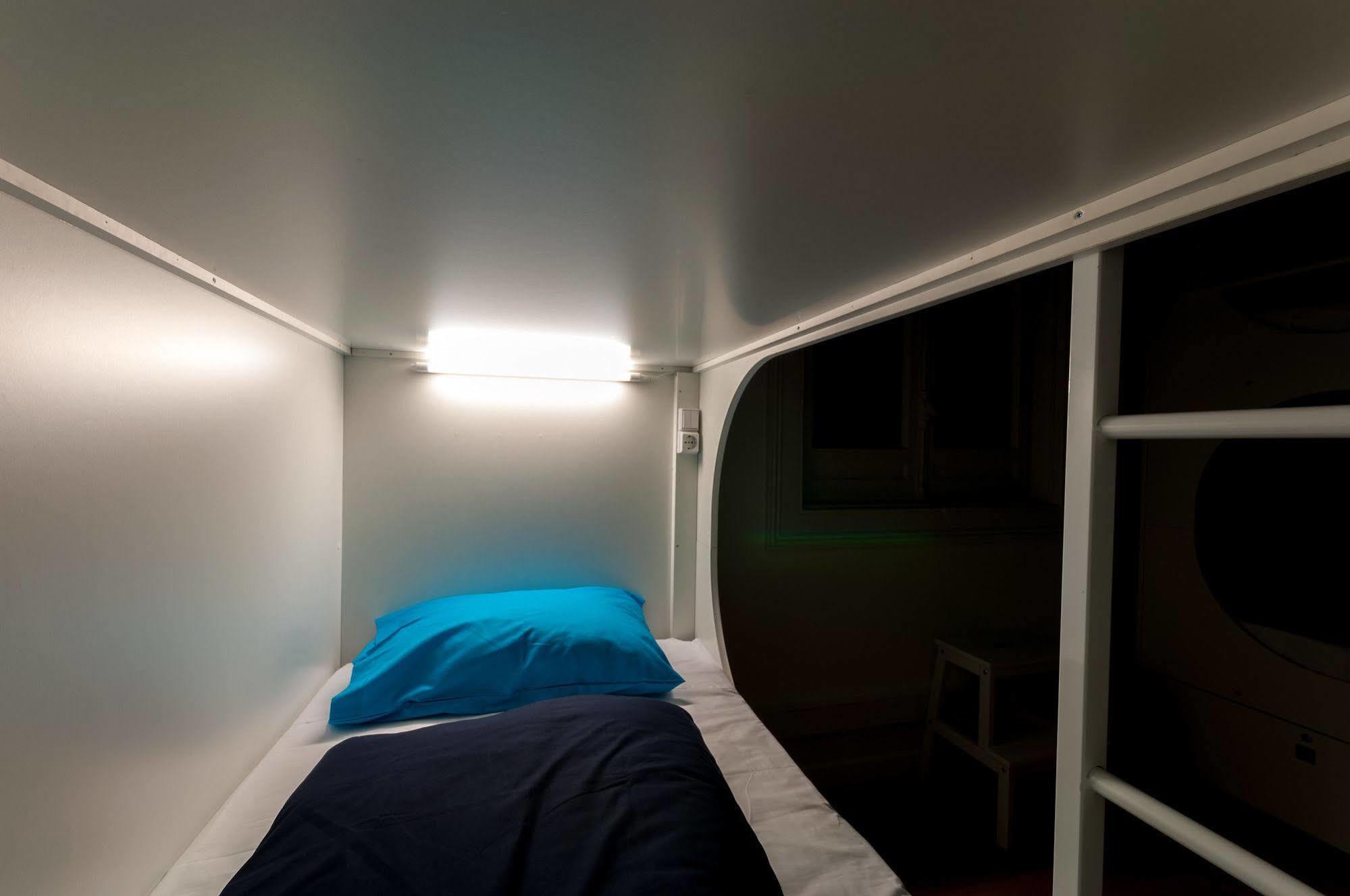 Hostal Nlc *