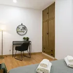 Jp39 - Baixa 18Th Century Tiles Apartment With 2 Bdr!