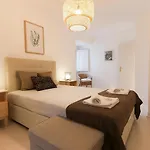 Alfama Prestige By Homing