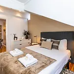 Poiais de São Bento by Spot On Apartments