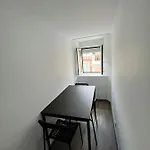 Big Apartment In Bairro Alto