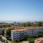 Olivais Apartment River View