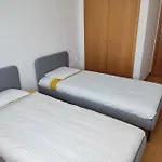 Apartment Near Airport & Citycenter Free Parking