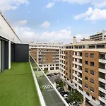 Whome Urban Retreat W/Parking, Elevator & Ac By Benfica Stadium