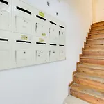Golden Cage Chiado - Charm Historic And Cozy