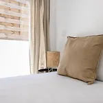 Alcantara Charm 3Br Apartments