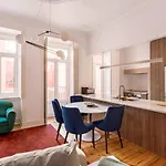 Joivy Exquisite Apt With Patio In Graca
