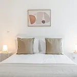 Ajuda Deluxe Apartments