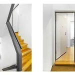 Whome Chic 2-Bed Near Santos & Alcantara Perfect For Families & Couples