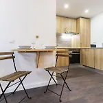Benfica Apartments II By Homing