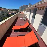 Casa Encantada - Elias