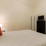 Cozy And Sunny Apartment - Anjos, Lisbon