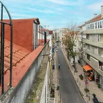 Third Floor Apartment At Graca Neighbourhood