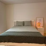 Privade Room In Baixa With Private Bathroom
