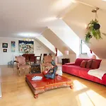 FLH Chic Chiado Exotic Spacious Residence