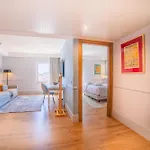 Vip Executive Suites Do Marques Hotel