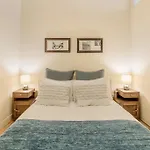 Correeiros Lisbon Downtown Flat