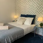 Stay As A Local! Santos Historical Guesthouse IV