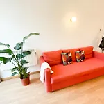 Stunning Luxury Apartment In Chiado 1Br