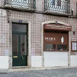 Chiado Vintage Apartment by Altido