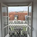 Alfama Skyline Suites