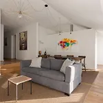 Joivy Bairro Alto 2-Br Apartment With Large Terrace