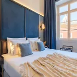 The Editory Riverside Hotel, An Historic Hotel