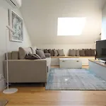 Lx4U Apartments - Baixa Douradores