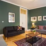 Glória by Central Hill Apartments