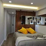 Modern Cozy Studio - Portas Do Sol