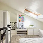Salgadeiras Suites - Bairro Alto