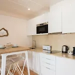 Flh Anjos Lovely Apartment