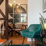 Downtown - Home In Lisbon\'S Heart!