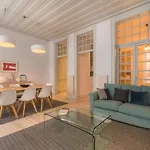 Lovelystay - Charming 3 Bedroom Wonder Downtown