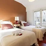 Marques Balcony By Homing
