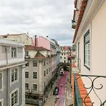 FLH Chiado Modern Place