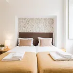 Flh Downtown Fantastic Flat