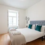 FLH Chiado Central Flat