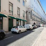 FLH Chiado Central Flat