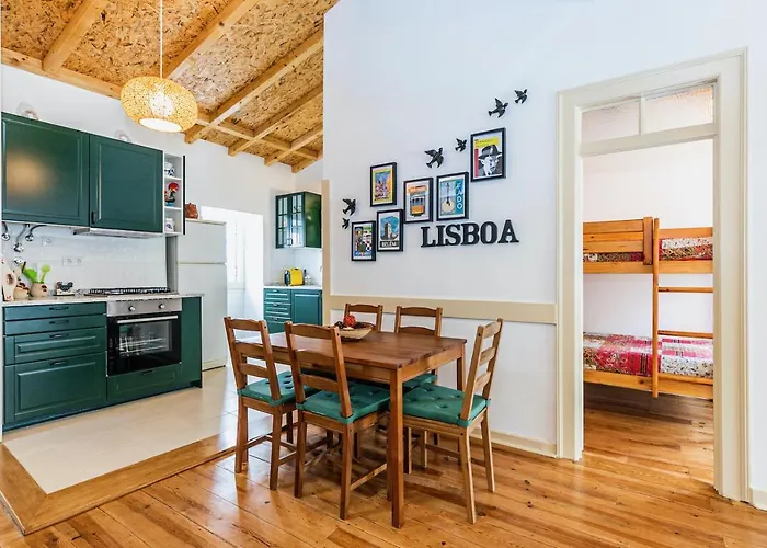 Moderno Apartamento em Bairro típico Lisboeta