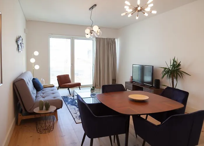 FLH Cais Sodré Design Flat